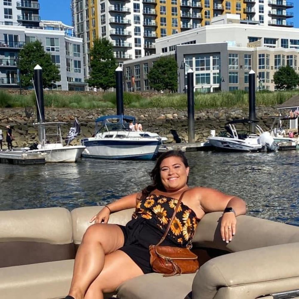 Meet your Posher, Gina